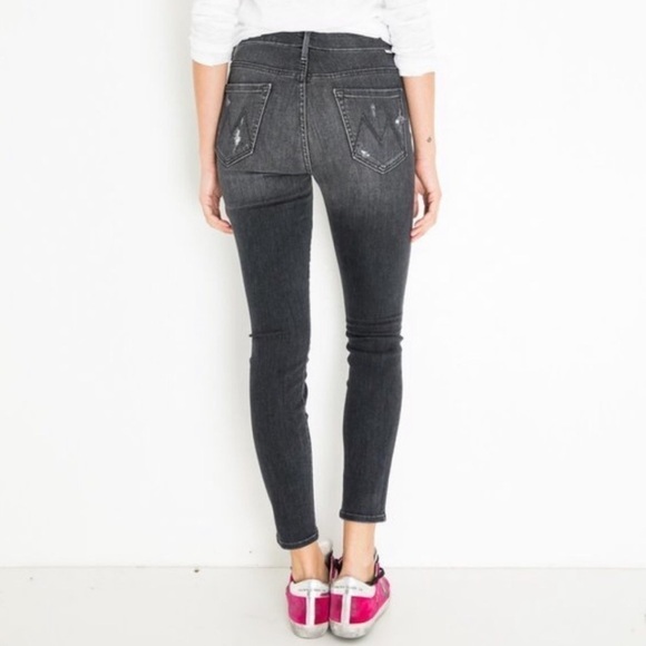 MOTHER High Waisted Looker Ankle Skinny Leave The Light On Washed Black 24 - Picture 3 of 11